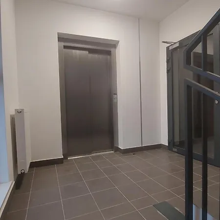 Mint Apartament 제수프